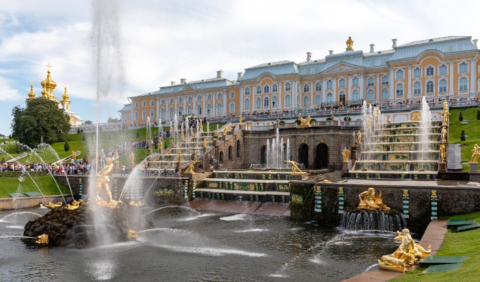 Peterhof Palace, St. Petersburg, Russia
